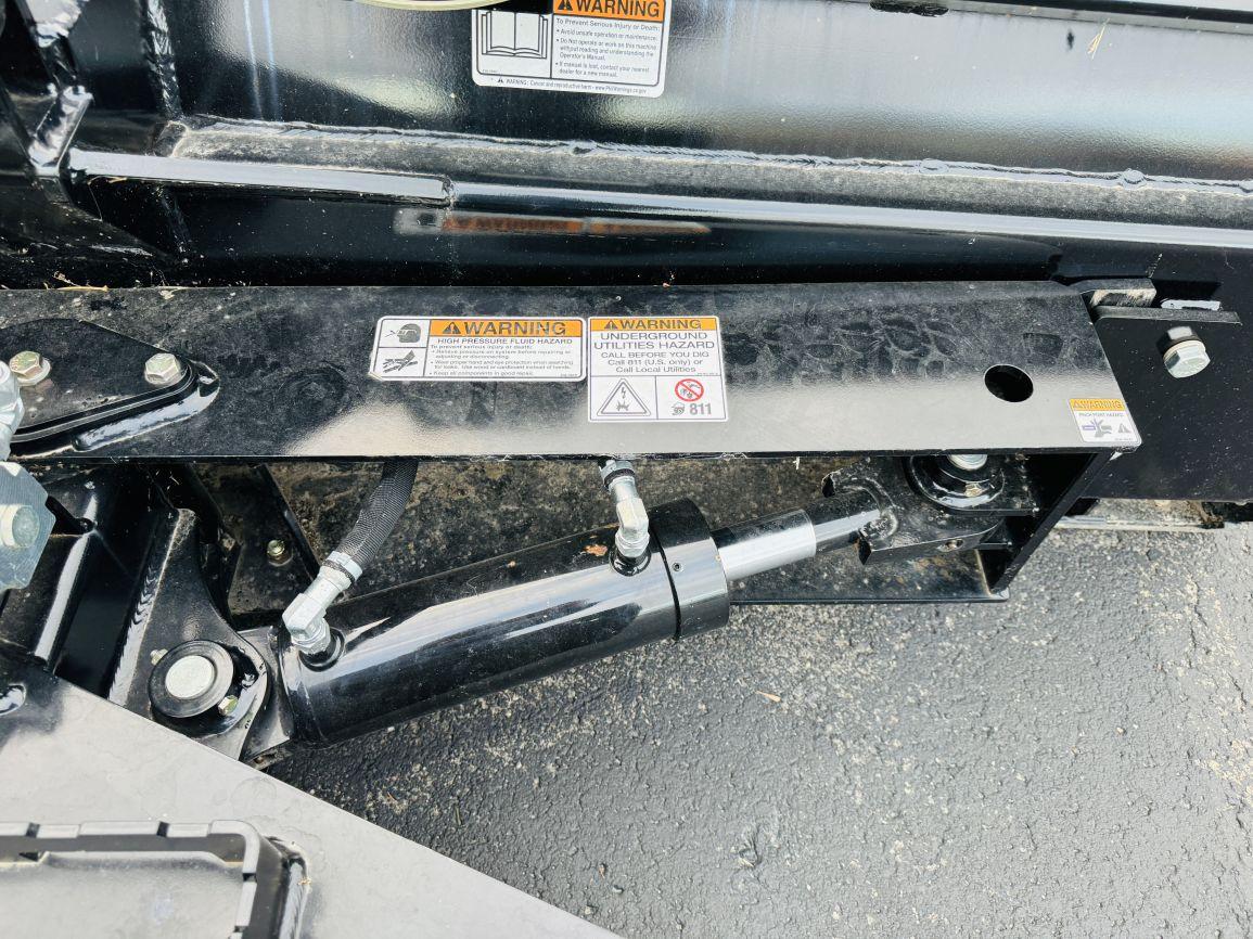 Kubota DZ3096 6-Way Dozer Blade Attachment