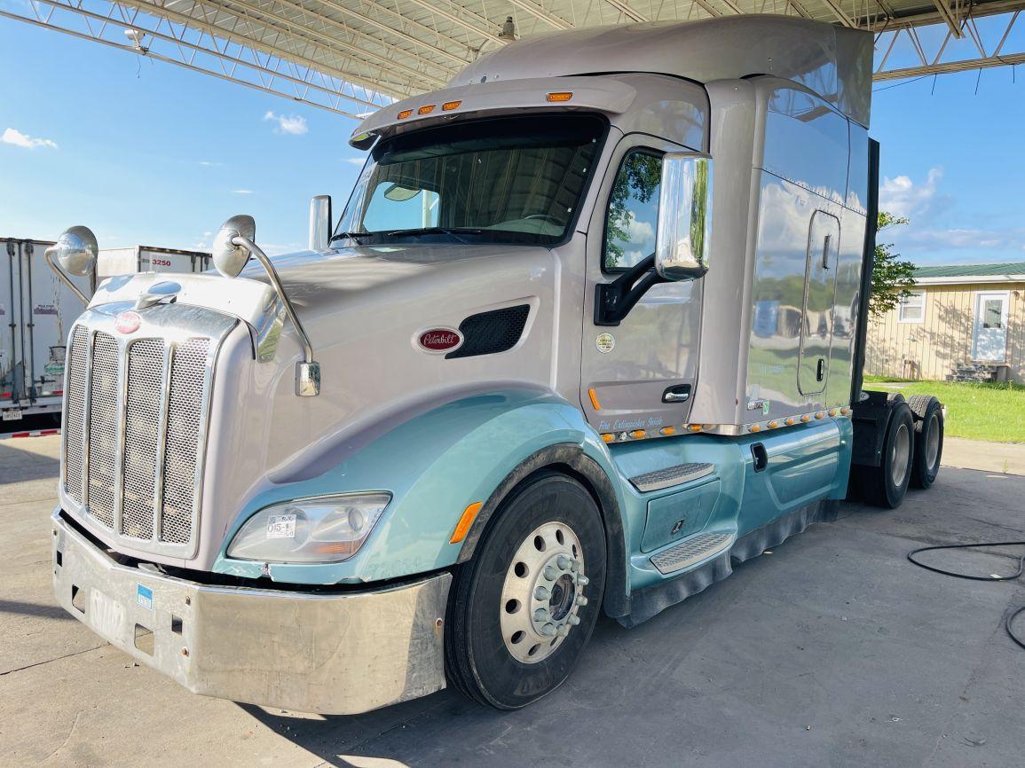 2018 PETERBILT 579 EPIQ T/A Truck Tractor