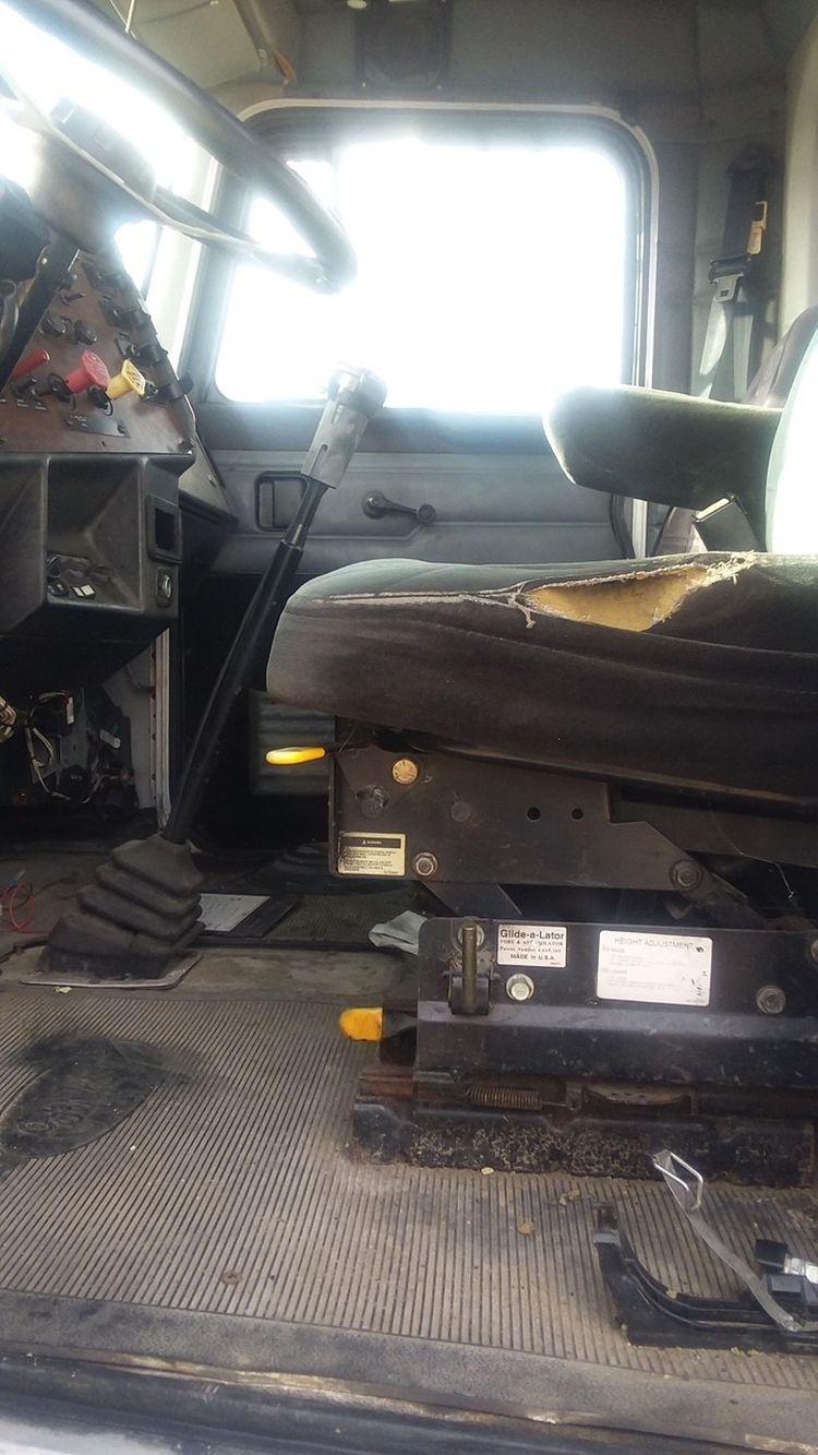 1995 PETERBILT 377 T/A Truck Tractor