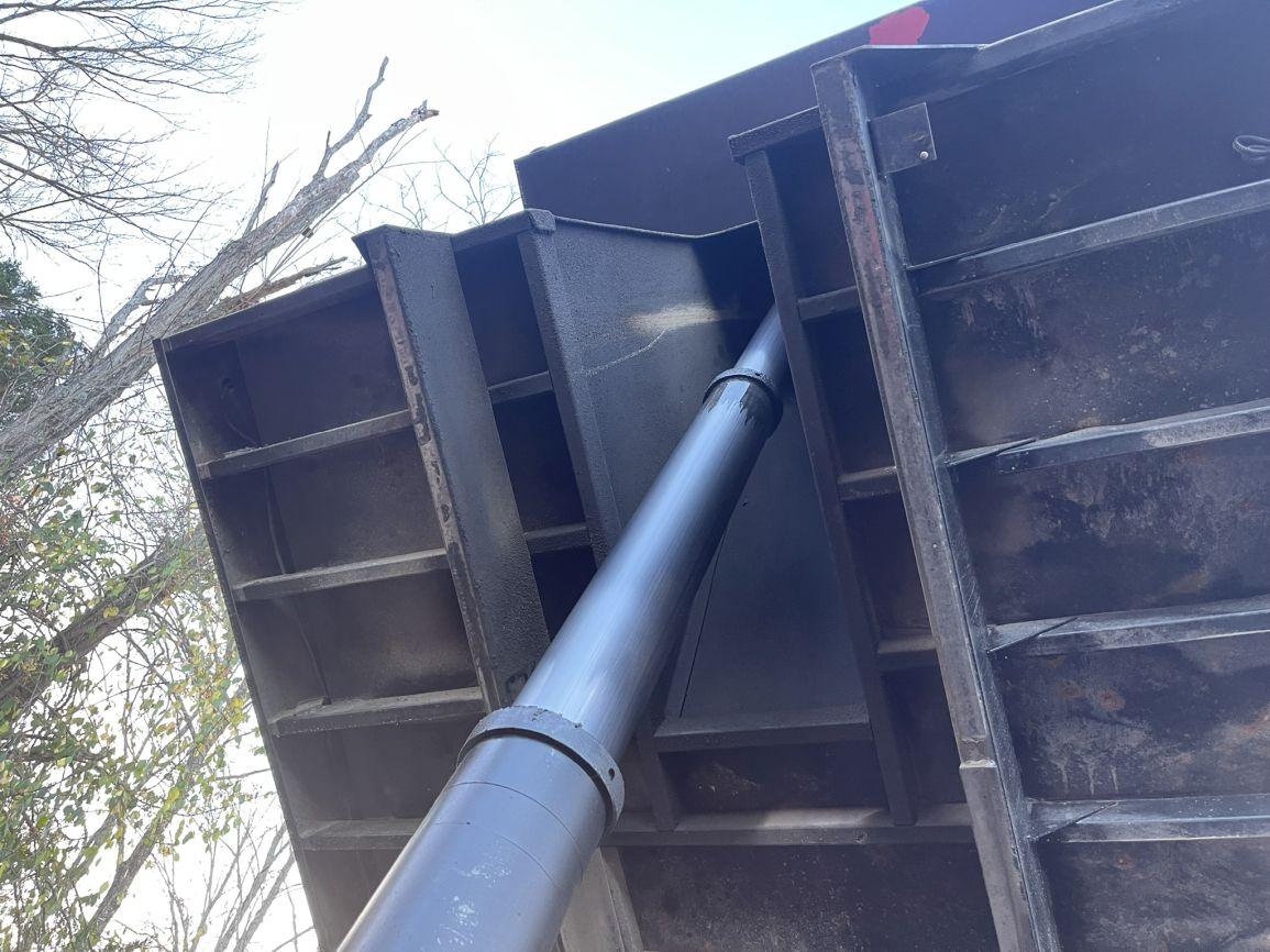 2006 STERLING L8500 series Tri-Axle Dump Truck
