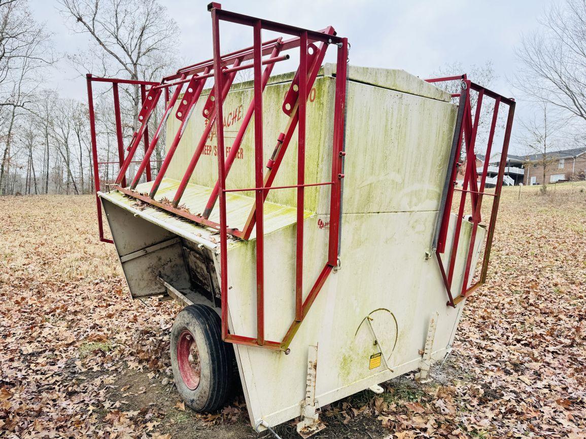 Apache CF150 Creep Feeder