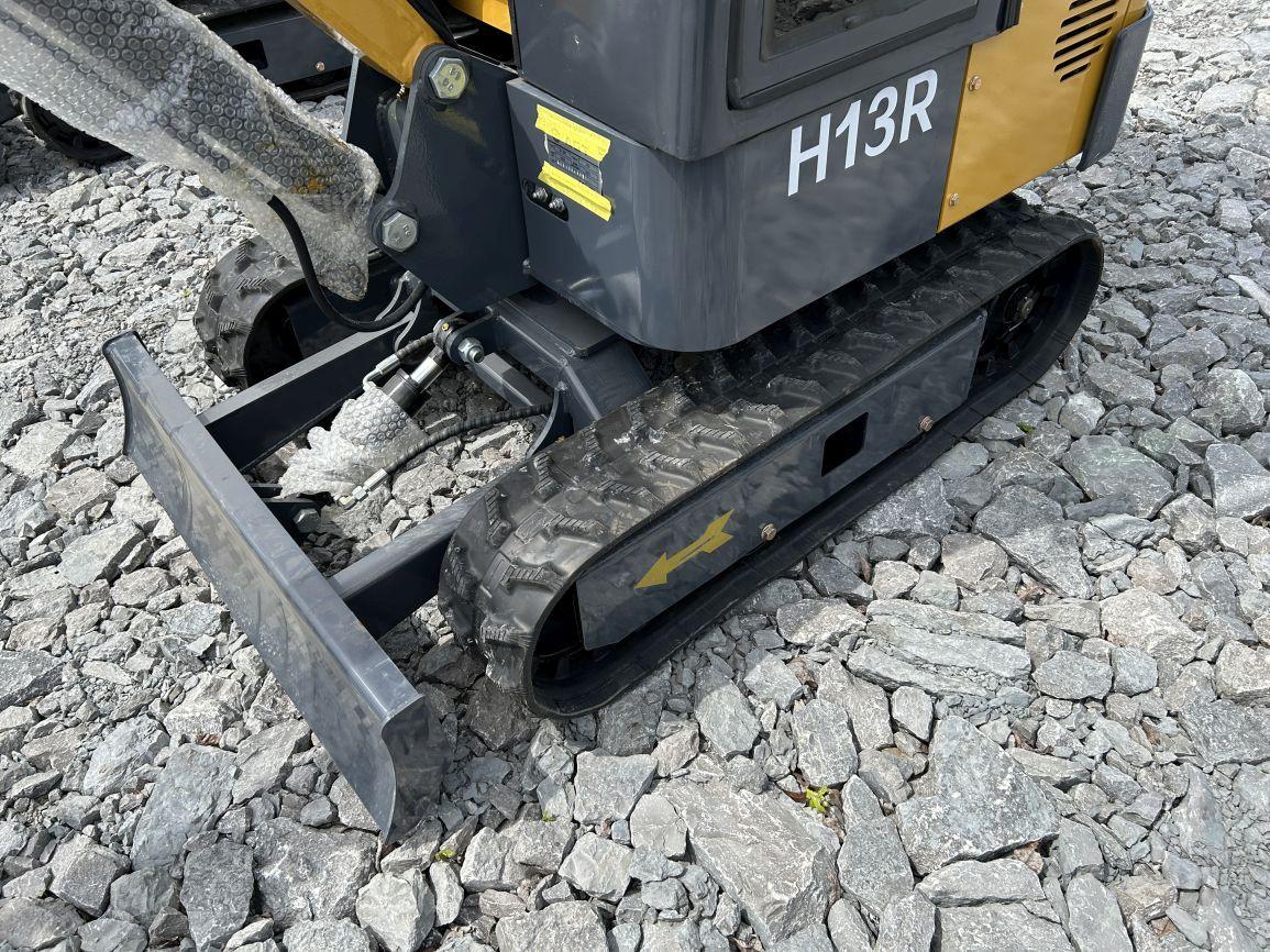 Unused 2023 AGT H13R Mini Excavator