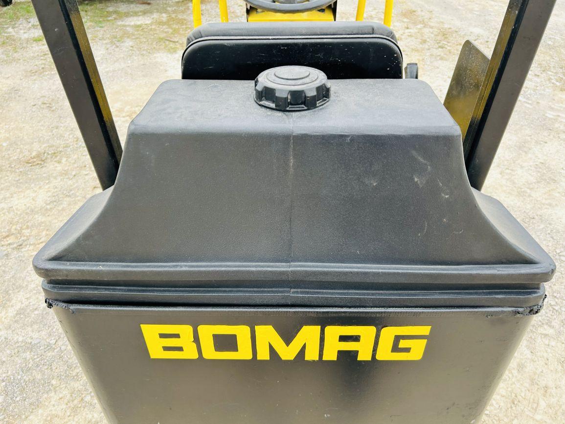 Bomag BW900 Double Drum Roller