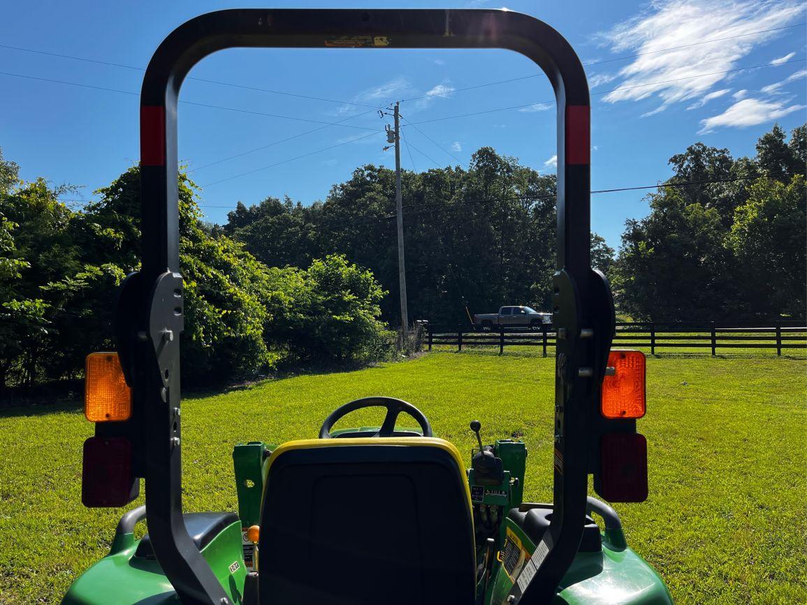2014 JOHN DEERE 3038E Farm Tractor