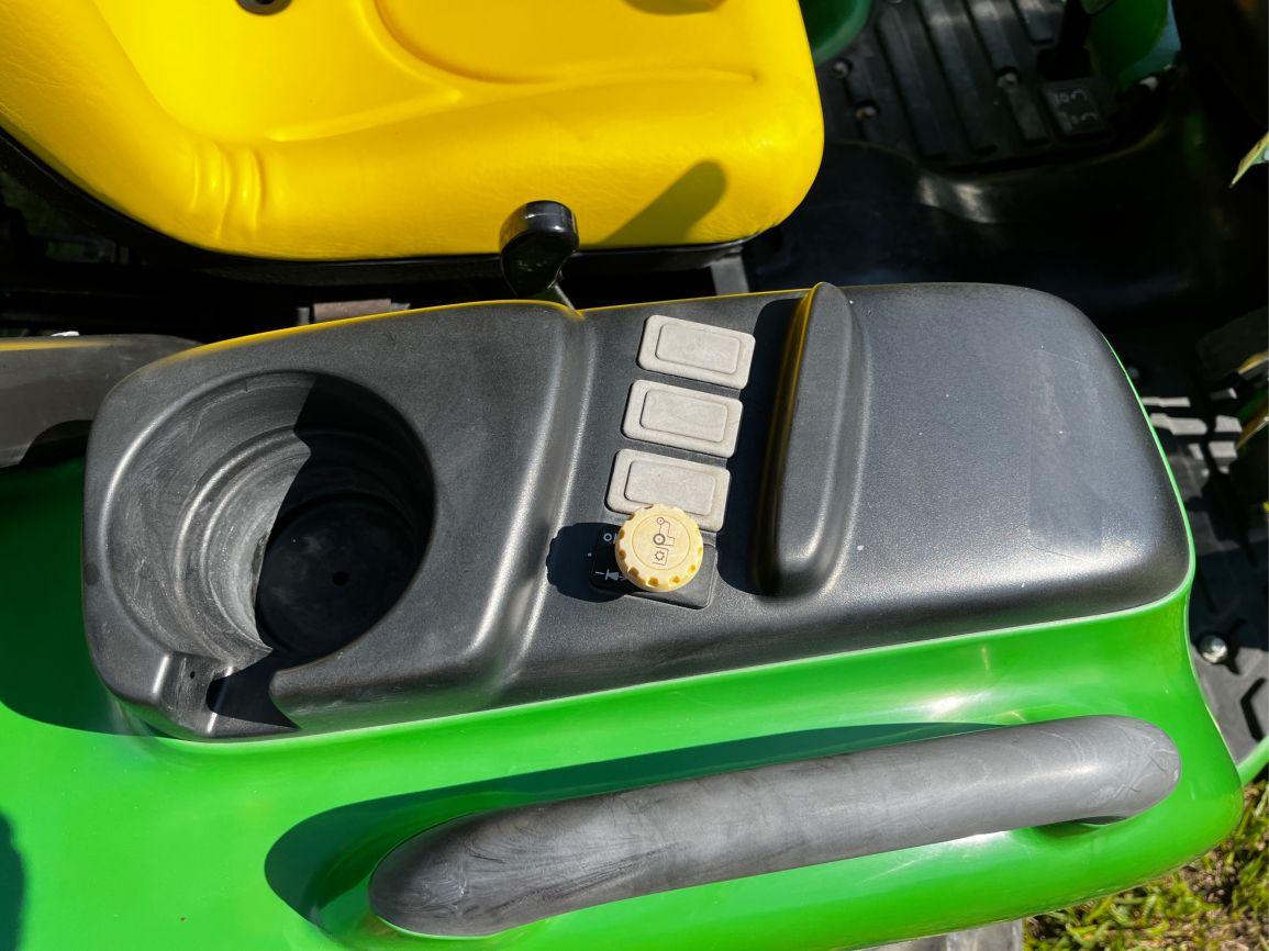 2014 JOHN DEERE 3038E Farm Tractor