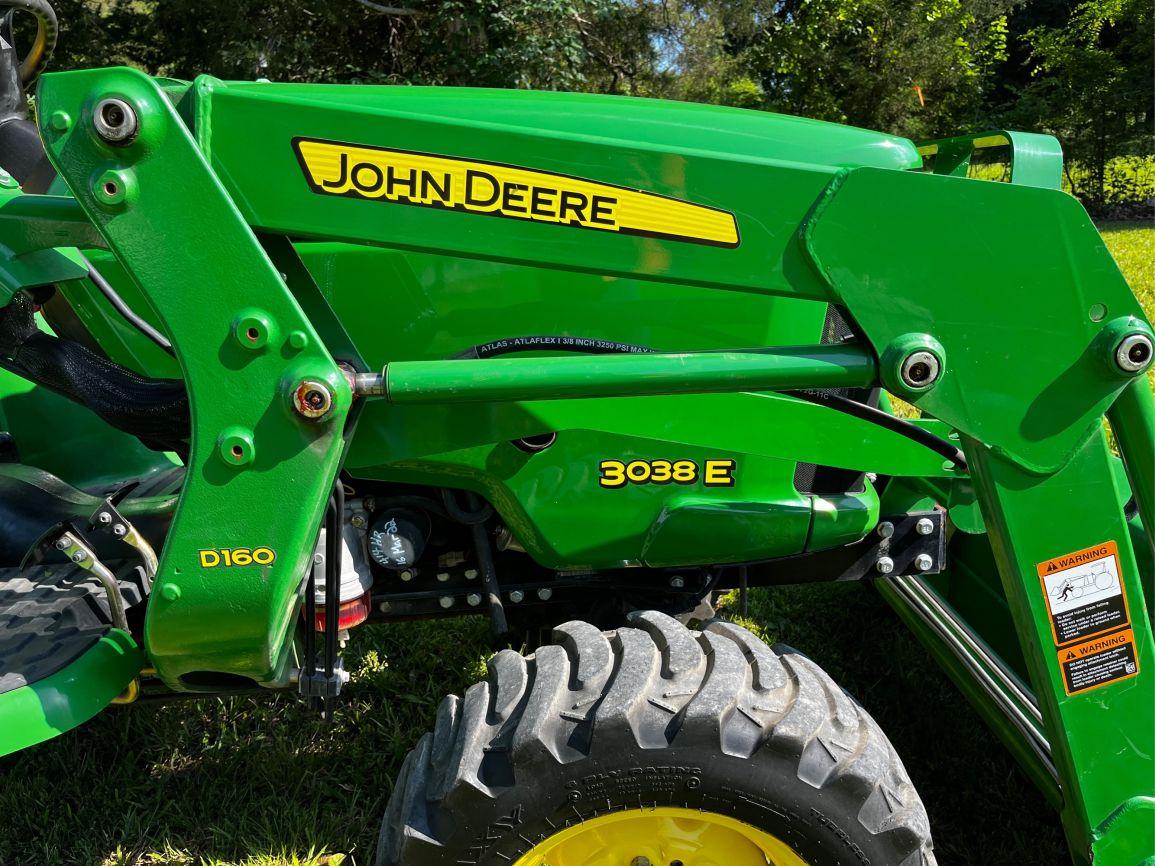2014 JOHN DEERE 3038E Farm Tractor