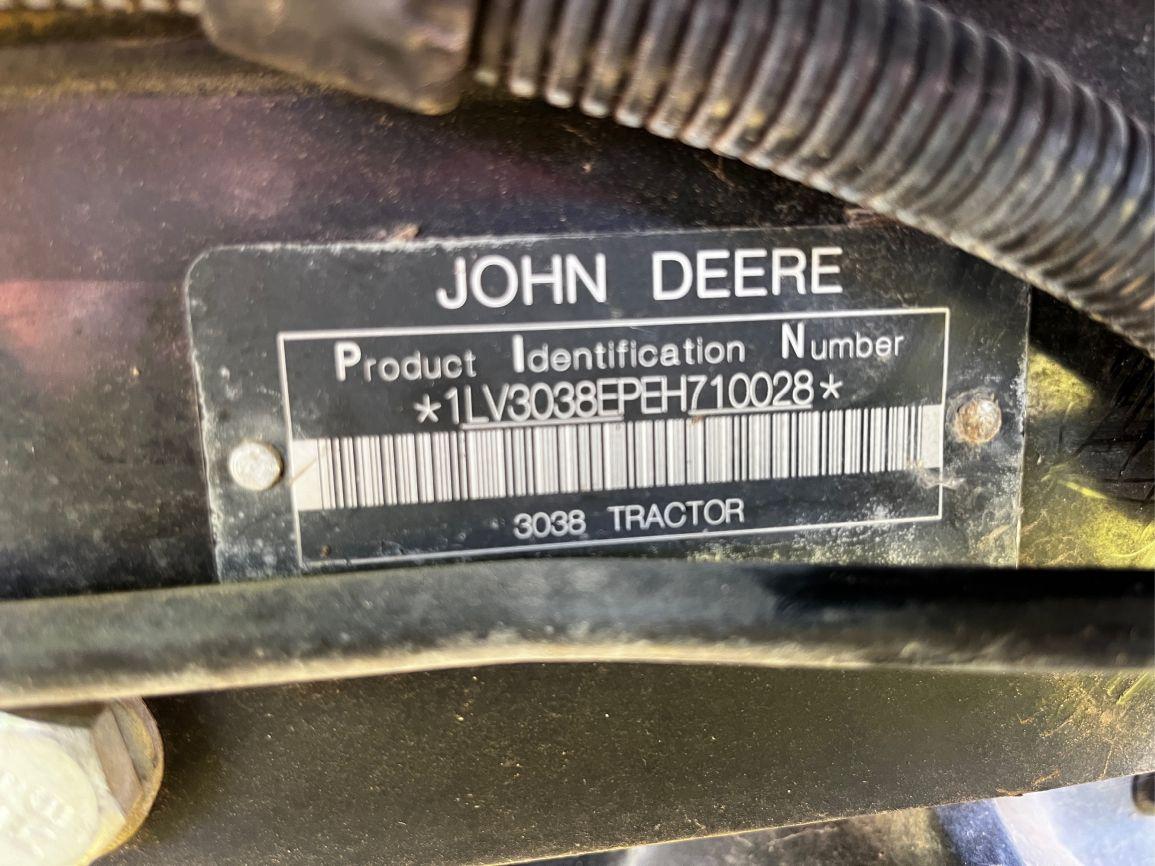 2014 JOHN DEERE 3038E Farm Tractor