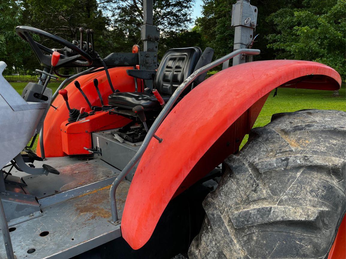 Kubota M95S Farm Tractor