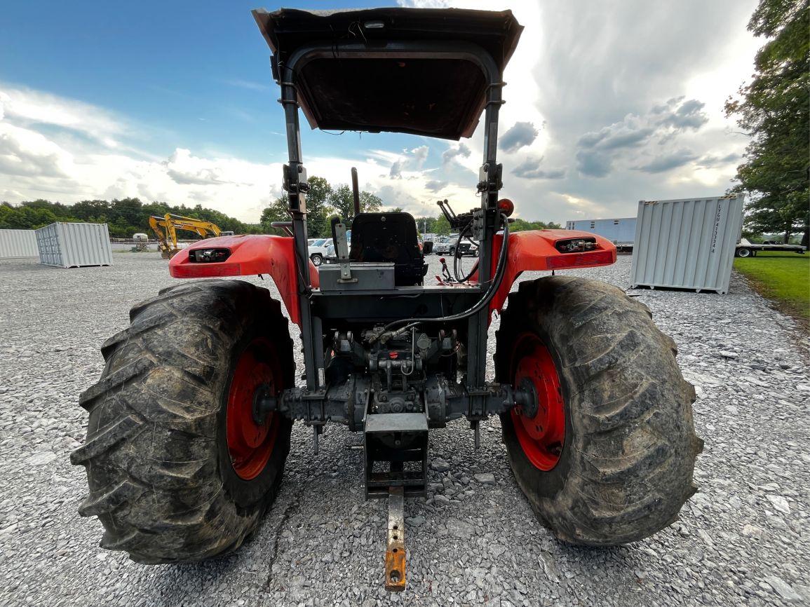 Kubota M95S Farm Tractor
