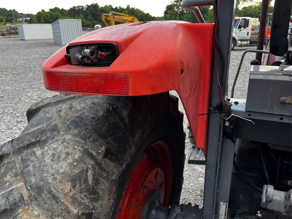 Kubota M95S Farm Tractor