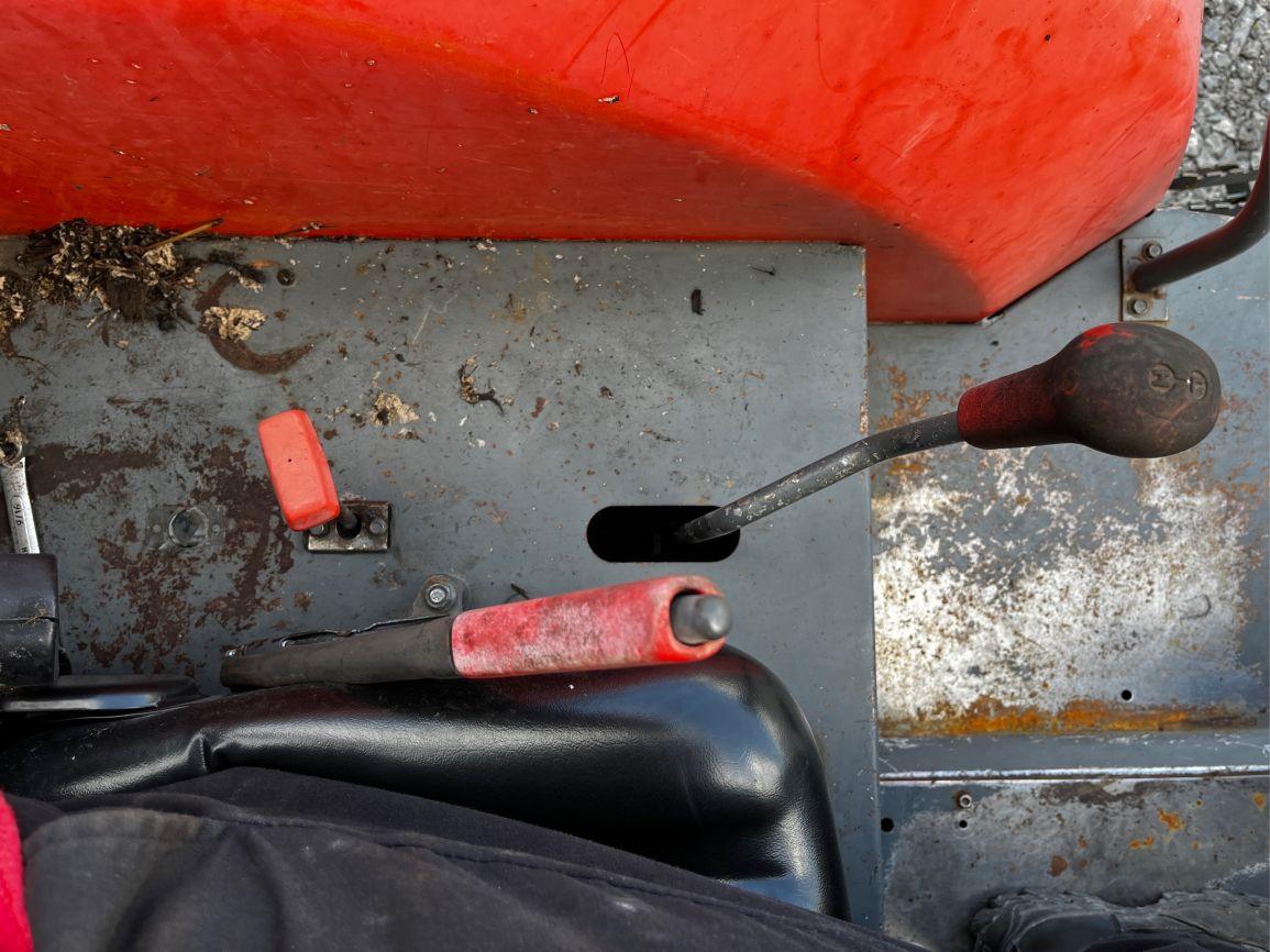 Kubota M95S Farm Tractor