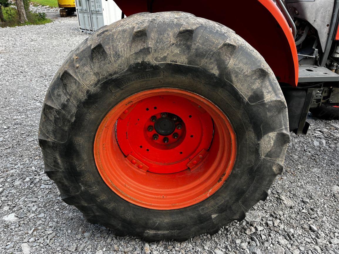 Kubota M95S Farm Tractor