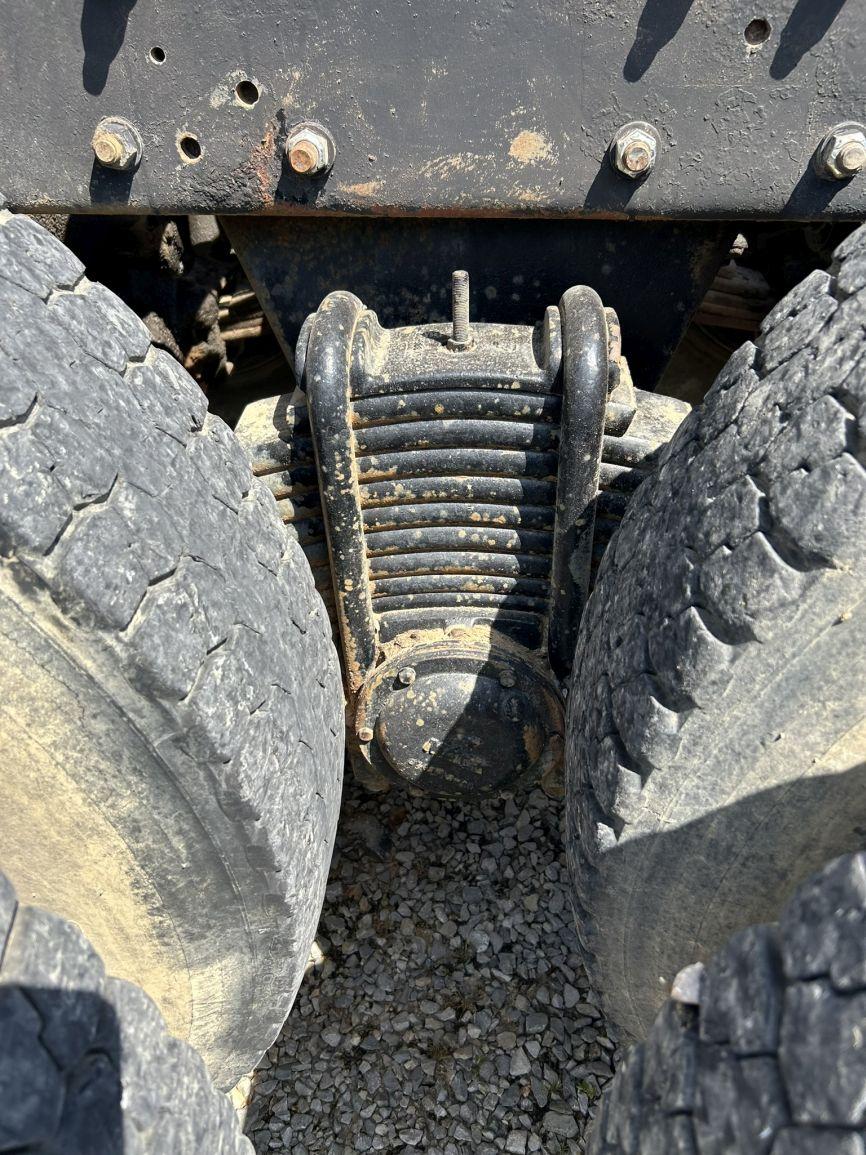 1977 Mack R686ST T/A Dump Truck