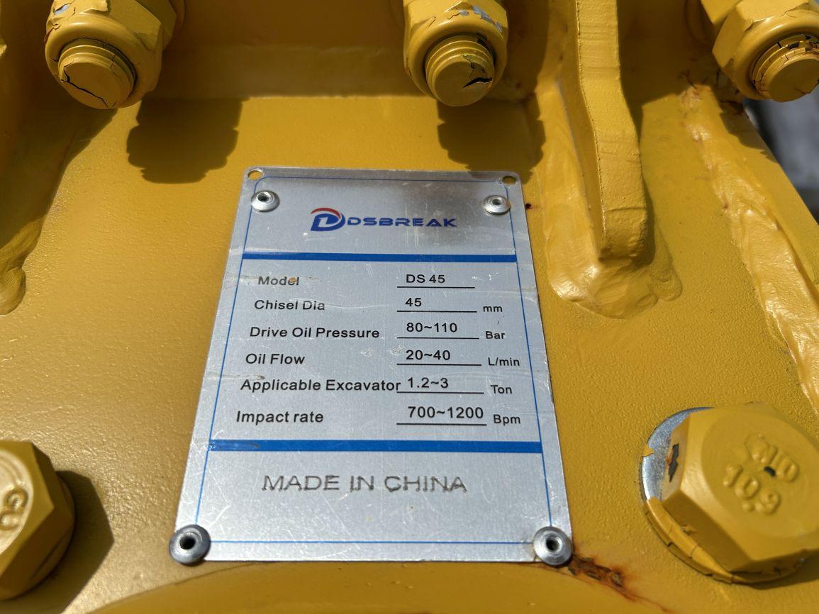 New DSBREAK DS45 Hydraulic Breaker Attachment