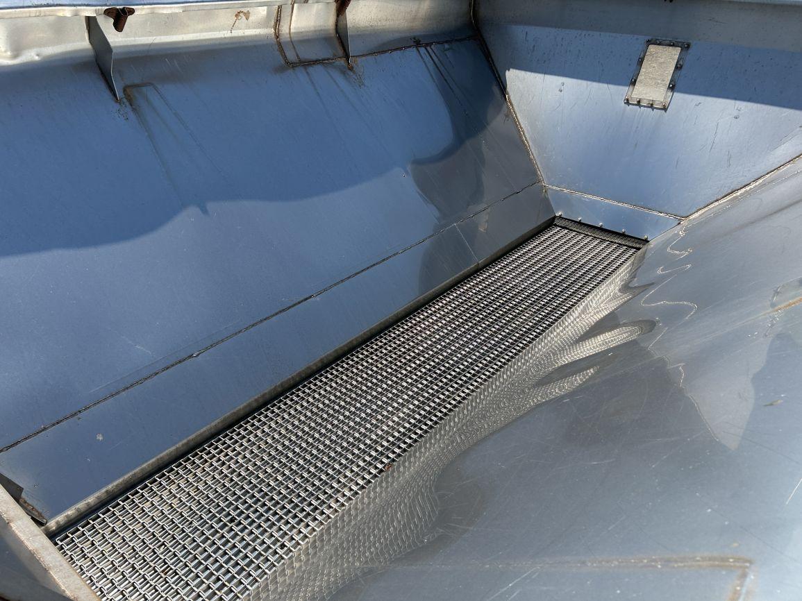 BBI 12’ Stainless Spreader Body