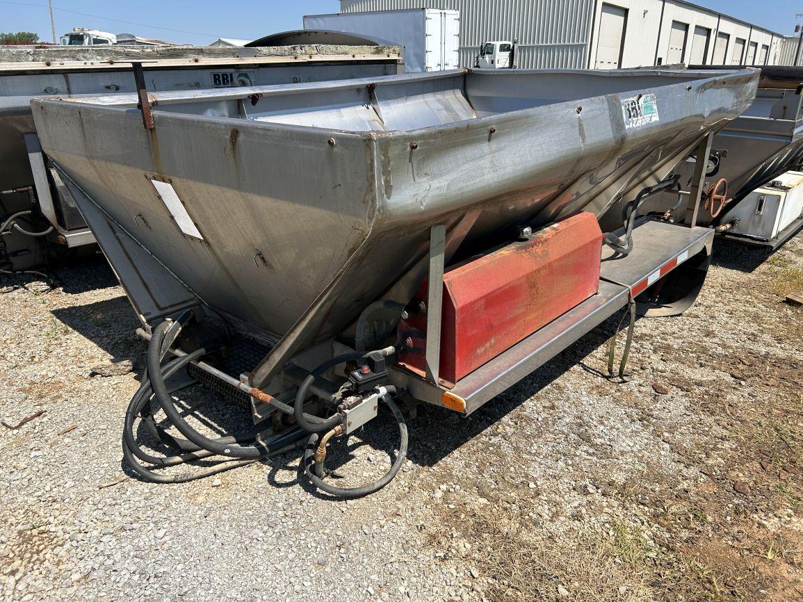 BBI 12’ Stainless Spreader Body