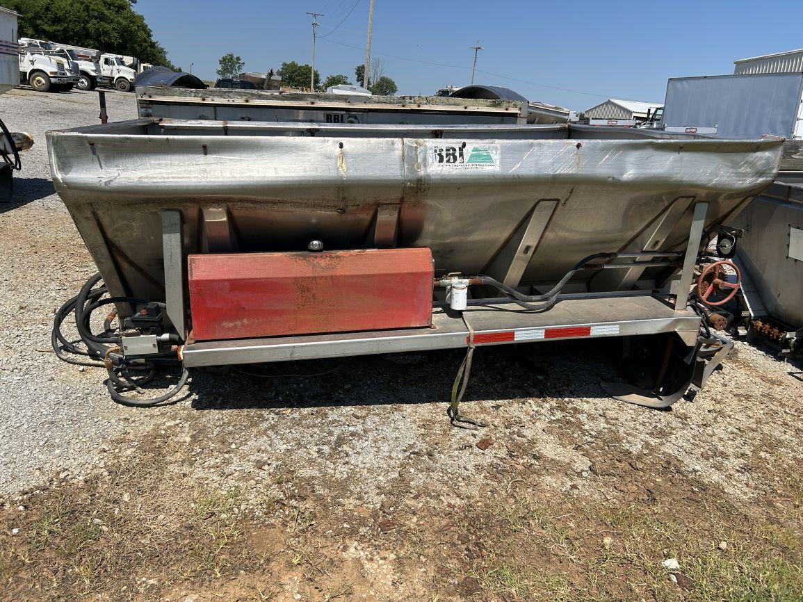 BBI 12’ Stainless Spreader Body