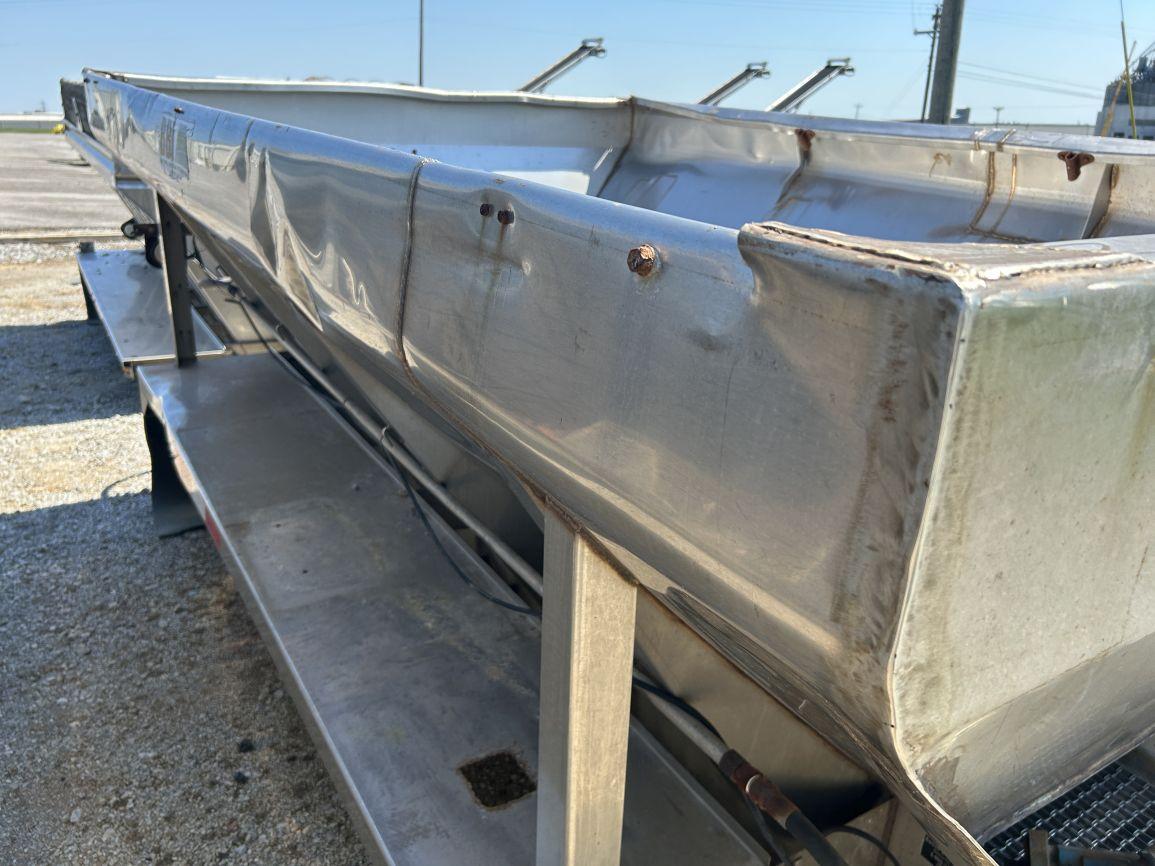 BBI 12’ Stainless Spreader Body