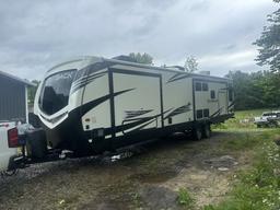 2019 KEYSTONE Outback 328RL Luxury Camper Travel Trailer