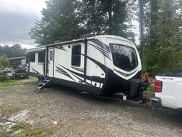 2019 KEYSTONE Outback 328RL Luxury Camper Travel Trailer