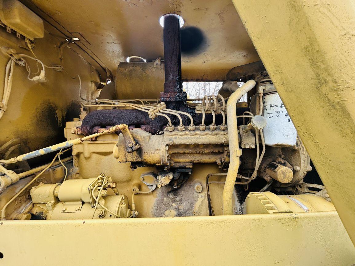 1969  CAT  12F  Motor Grader