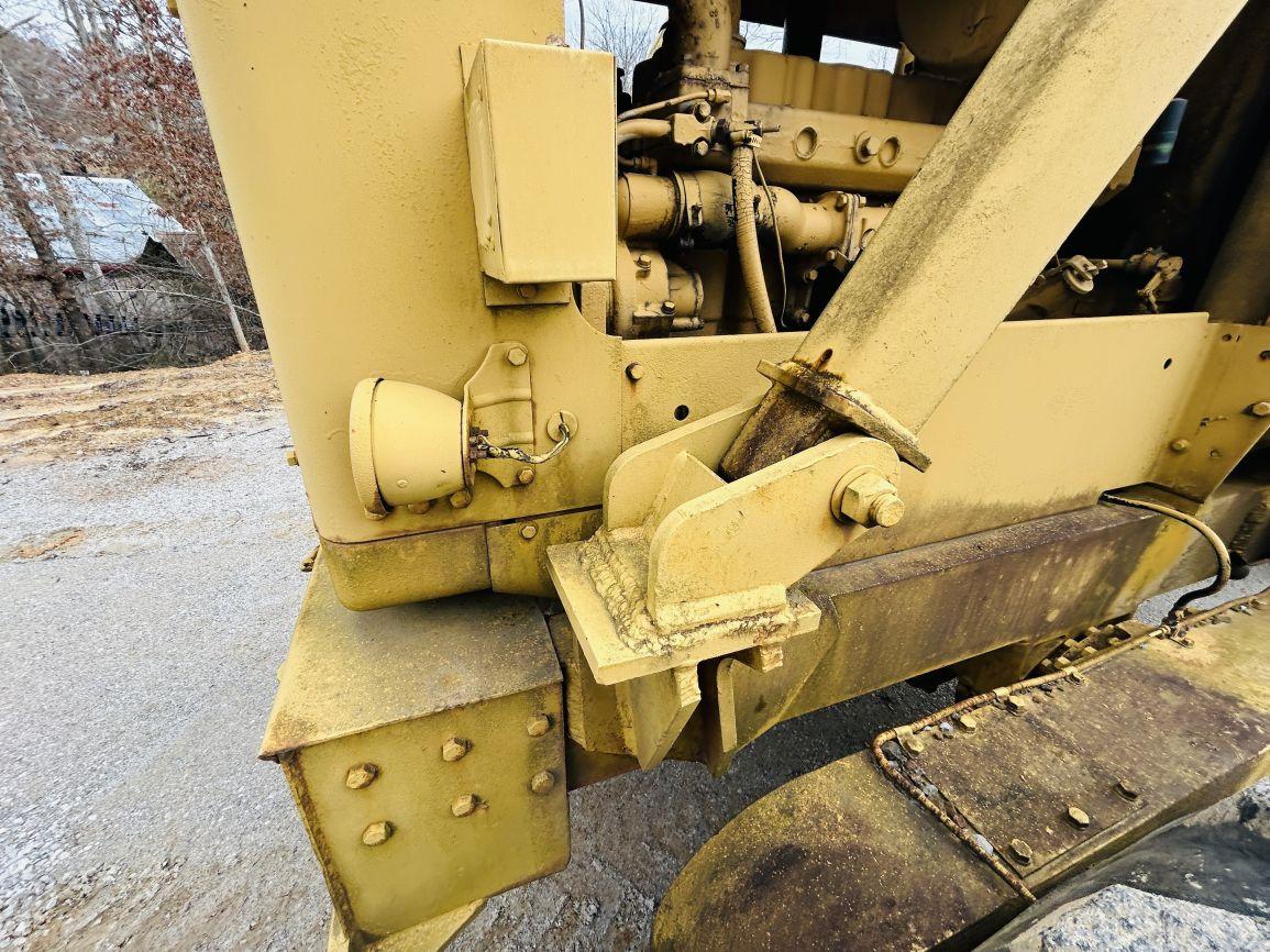 1969  CAT  12F  Motor Grader