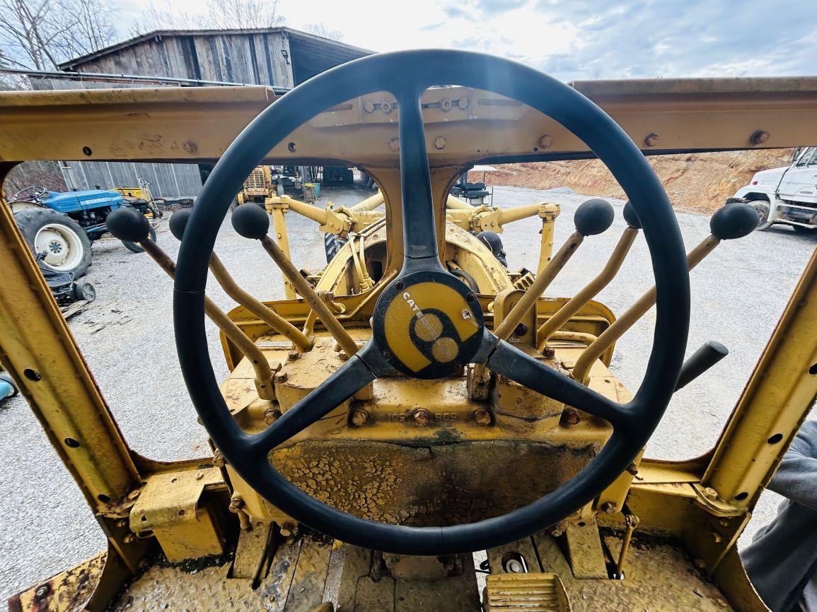 1969  CAT  12F  Motor Grader