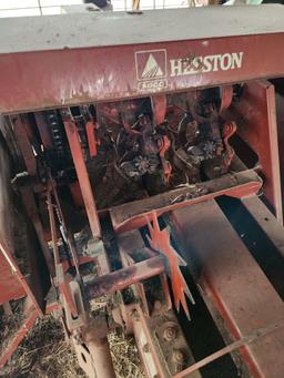 Hesston  4550  Square Baler
