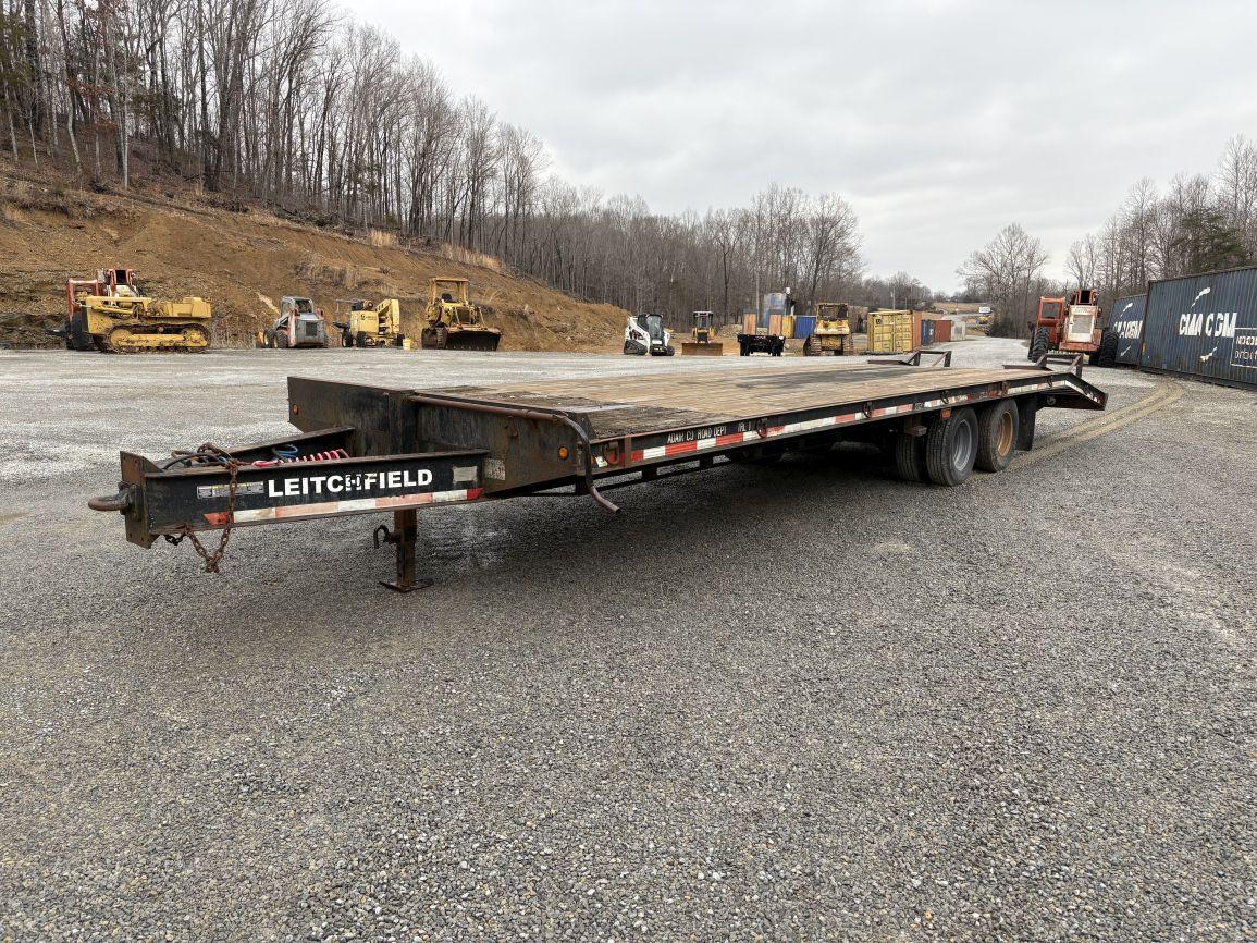 2006  Leitchfield  Dual T/A  Equipment Trailer