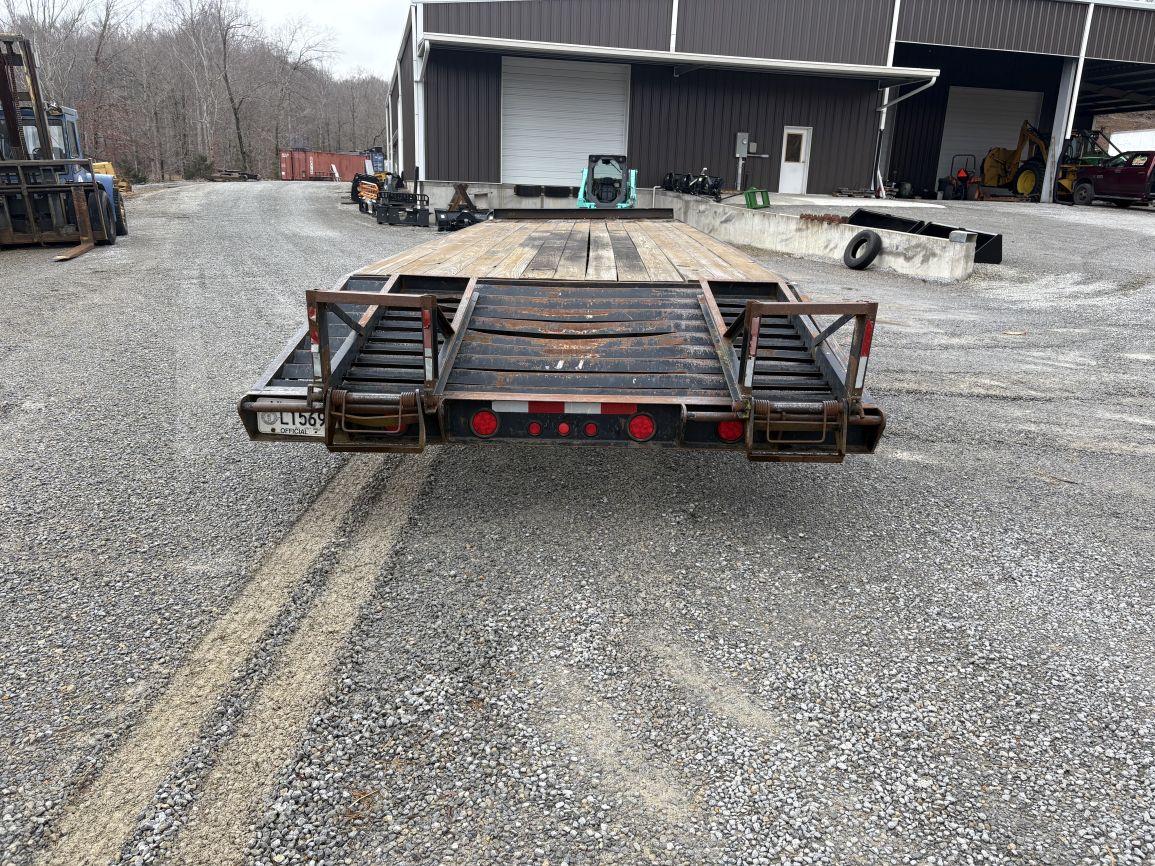 2006  Leitchfield  Dual T/A  Equipment Trailer