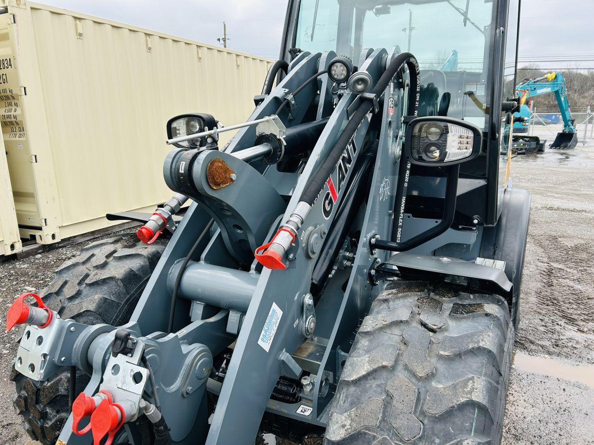 2022   Giant  G5000DC Z-HEF   Wheel Loader