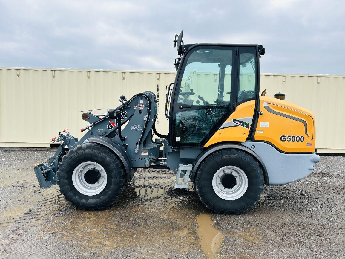 2022   Giant  G5000DC Z-HEF   Wheel Loader