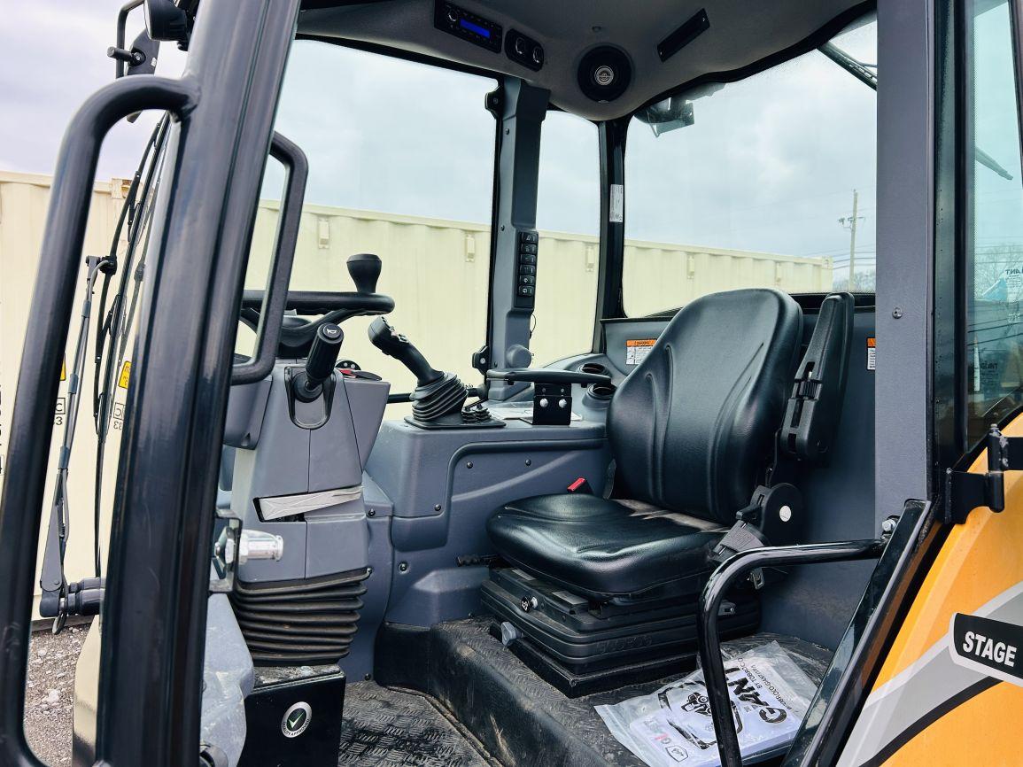2022   Giant  G5000DC Z-HEF   Wheel Loader