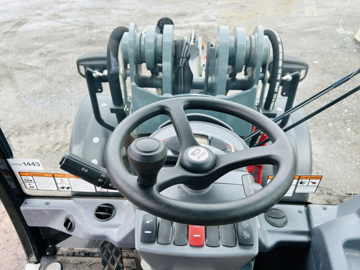 2022   Giant  G5000DC Z-HEF   Wheel Loader