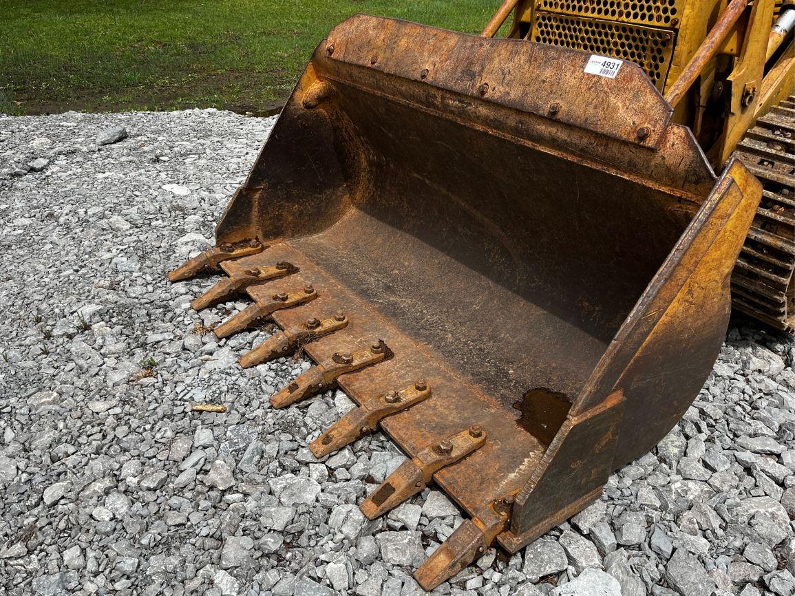 CAT  941B  Crawler Loader