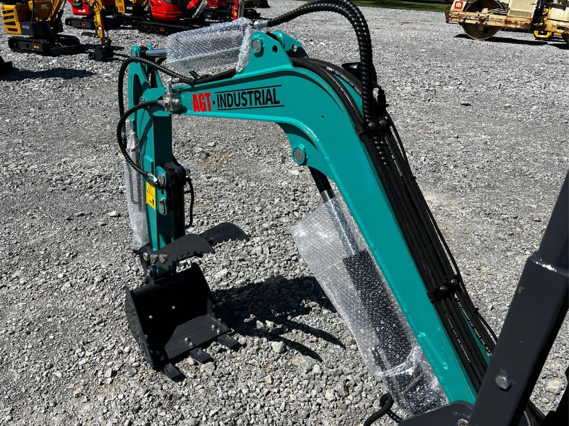 Unused 2025 AGT QK16R Mini Excavator