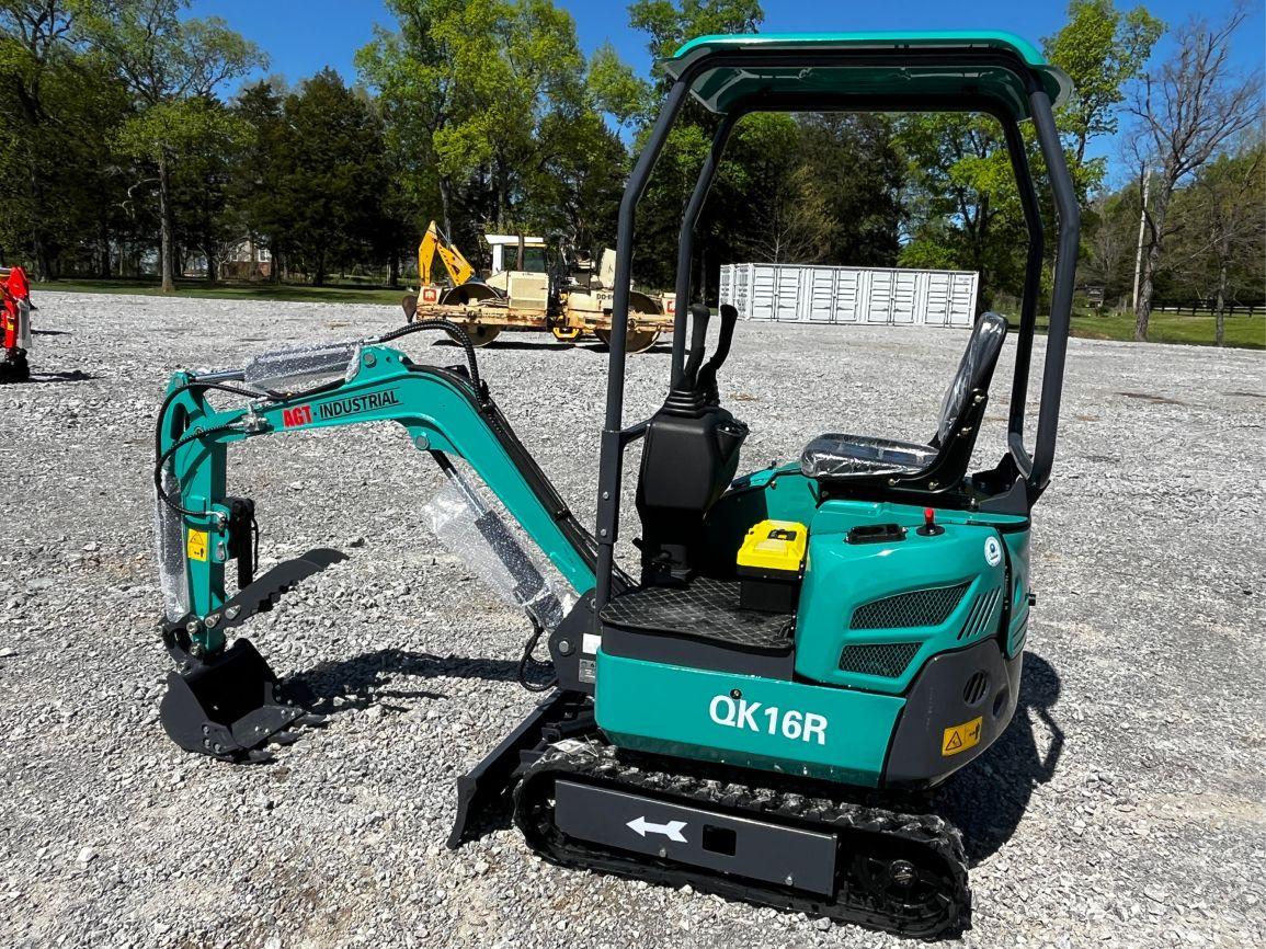 Unused 2025 AGT QK16R Mini Excavator