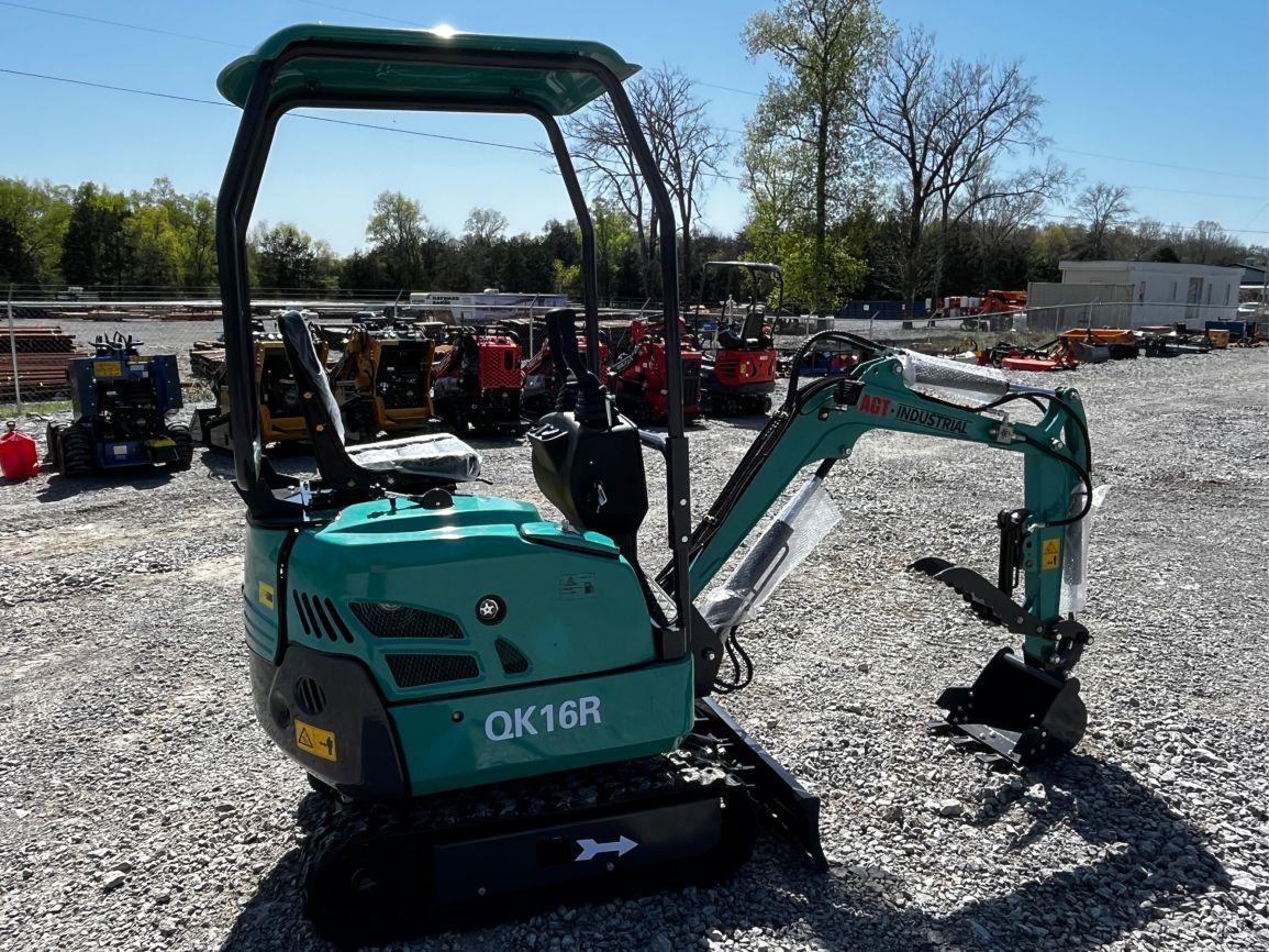 Unused 2025 AGT QK16R Mini Excavator