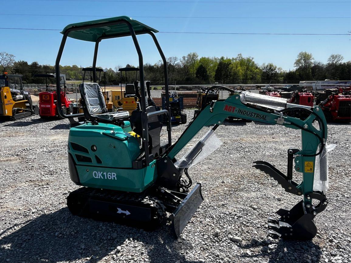 Unused 2025 AGT QK16R Mini Excavator