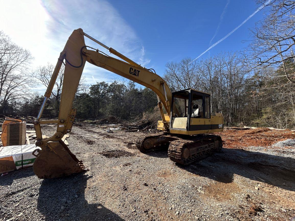 1989  CAT  E120B  Hydraulic Excavator