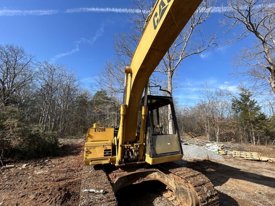 1989  CAT  E120B  Hydraulic Excavator