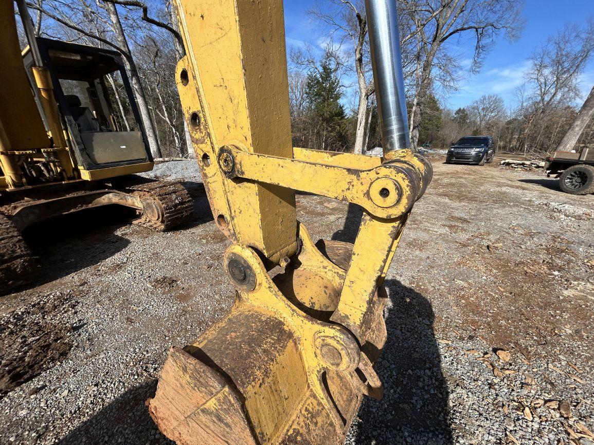 1989  CAT  E120B  Hydraulic Excavator