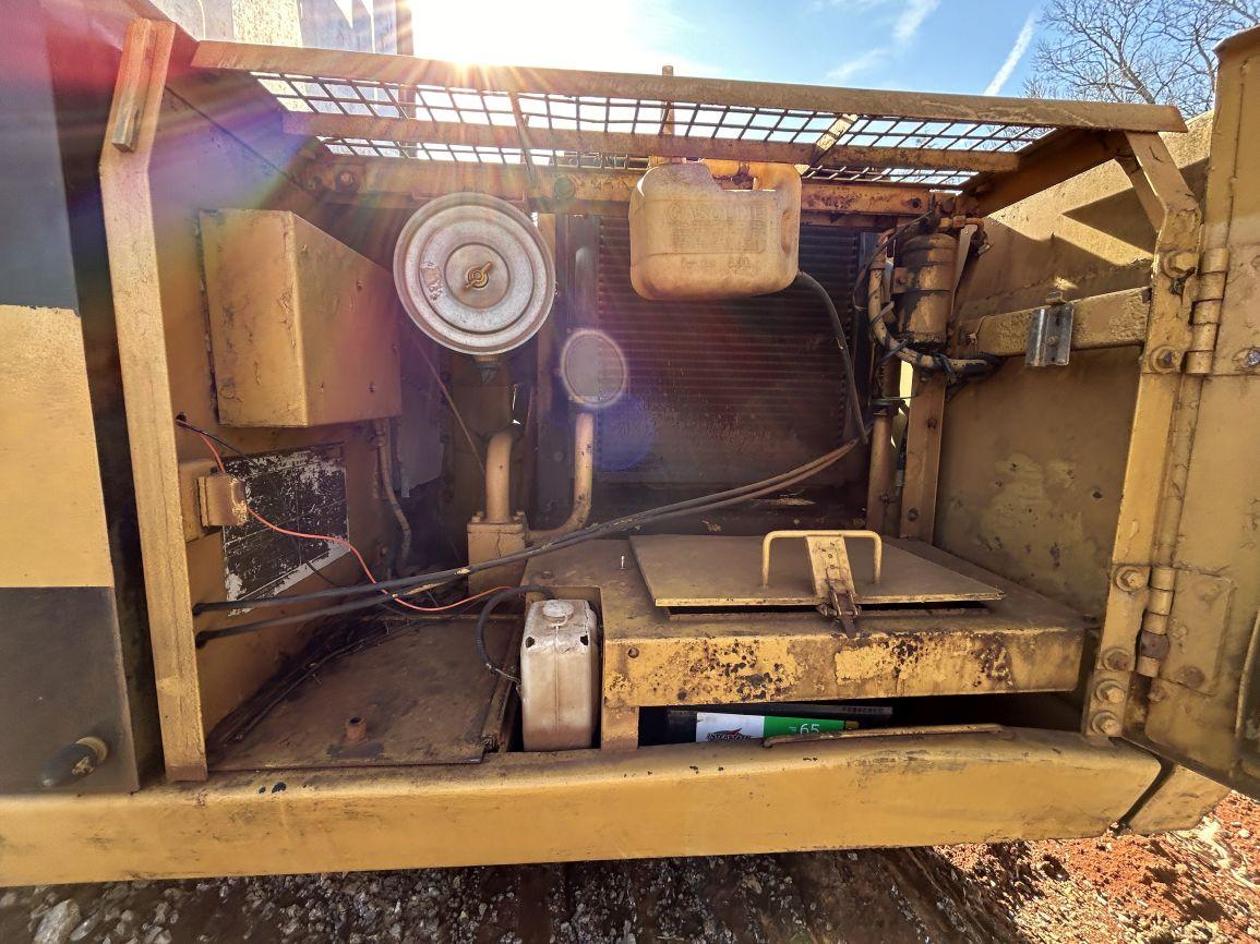 1989  CAT  E120B  Hydraulic Excavator
