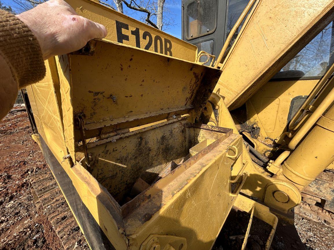 1989  CAT  E120B  Hydraulic Excavator