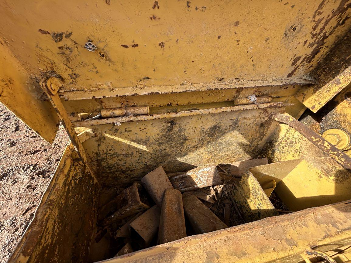 1989  CAT  E120B  Hydraulic Excavator