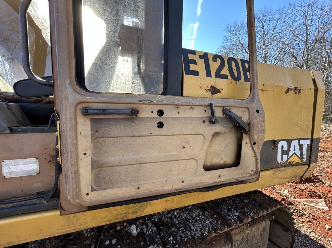 1989  CAT  E120B  Hydraulic Excavator