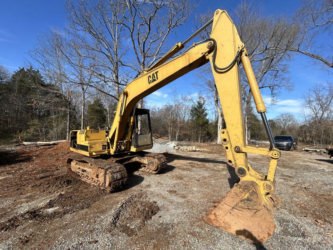 1989  CAT  E120B  Hydraulic Excavator
