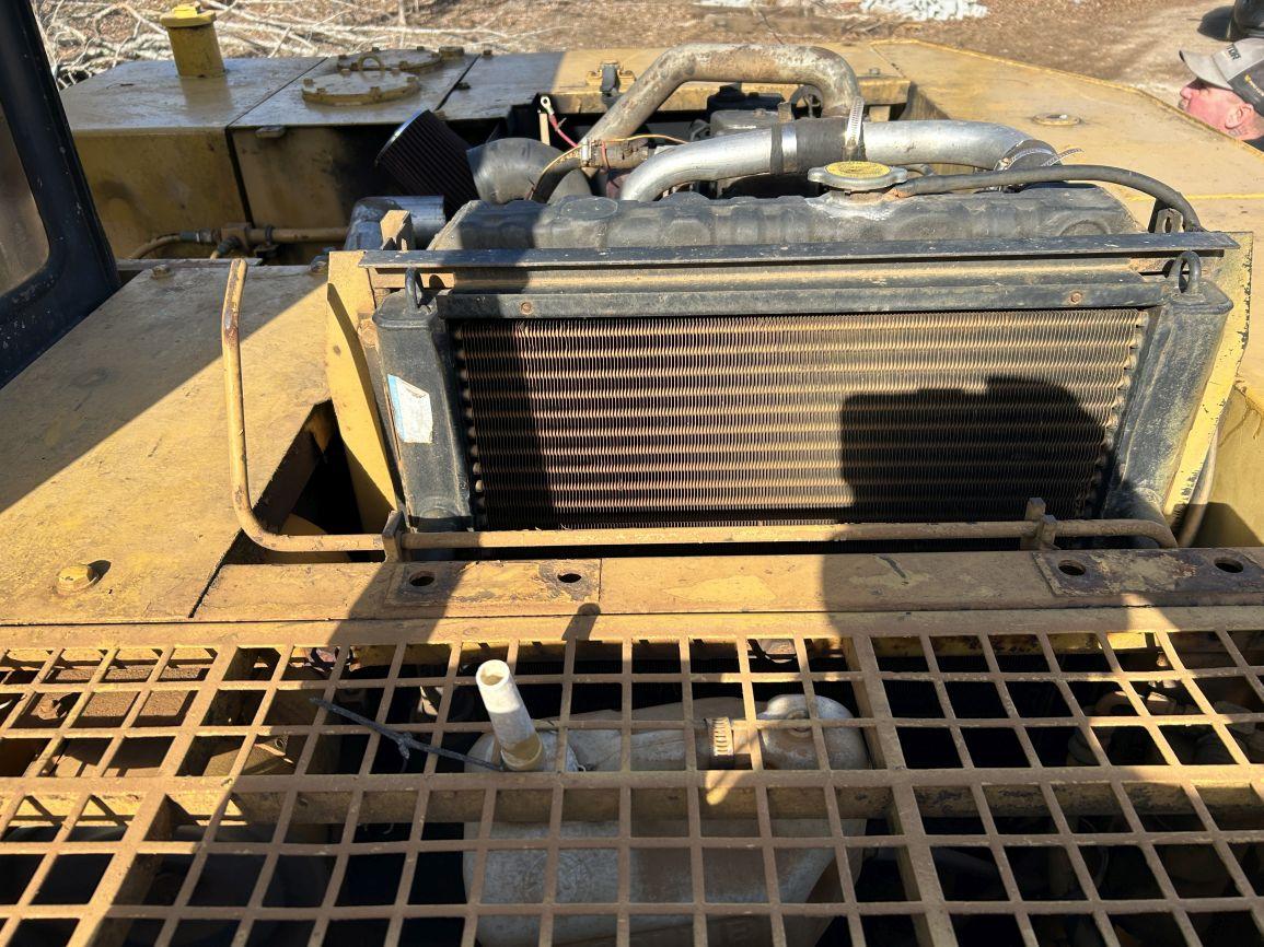 1989  CAT  E120B  Hydraulic Excavator