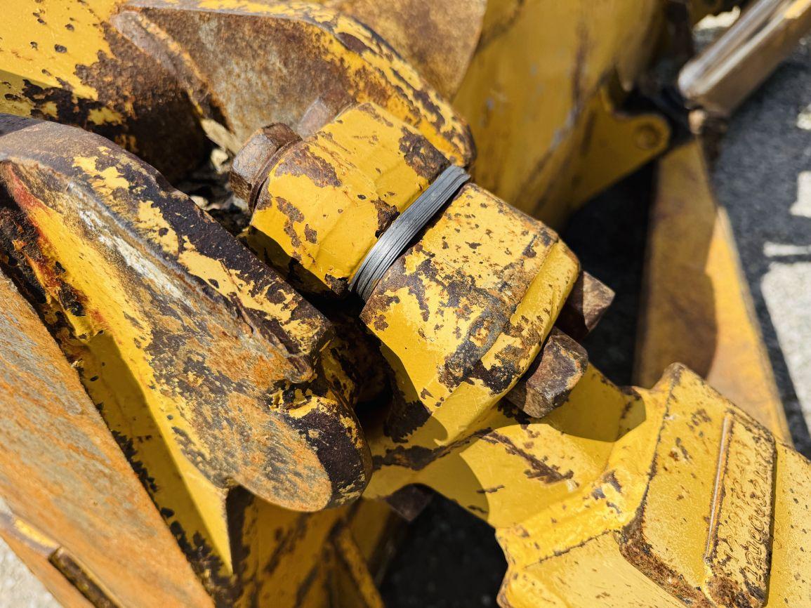 2012  CAT  D6T LGP  Crawler Tractor