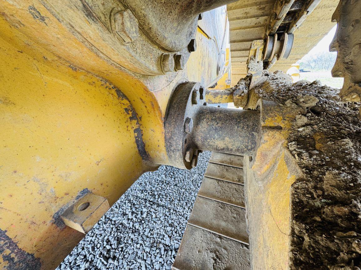 2012  CAT  D6T LGP  Crawler Tractor